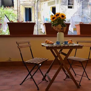 Appartamento San Gregorio, Napoli